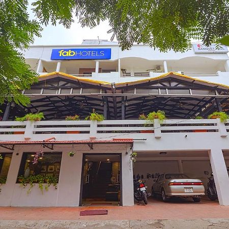 Fabhotel A&M - Nr Lv Prasad Institute, Banjara Hills Haiderabad Buitenkant foto