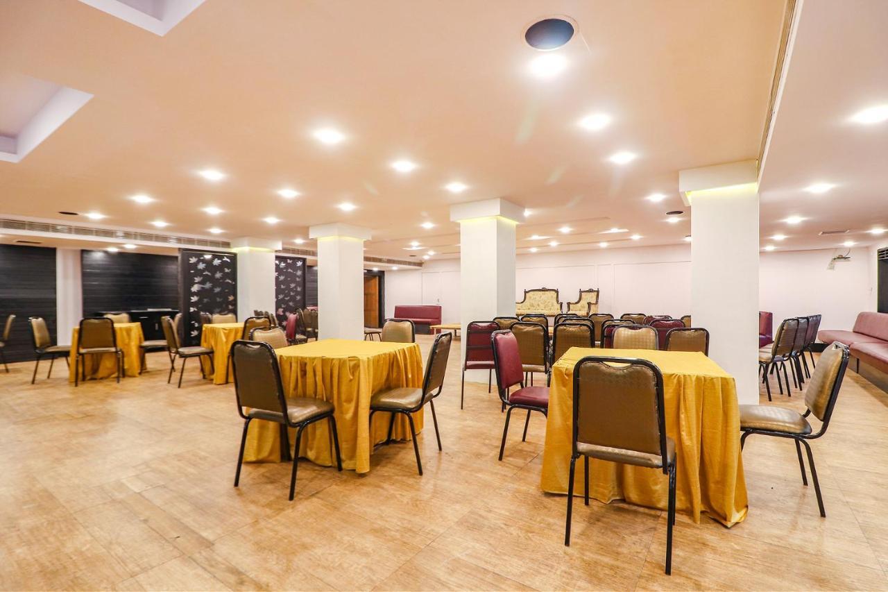 Fabhotel A&M - Nr Lv Prasad Institute, Banjara Hills Haiderabad Buitenkant foto